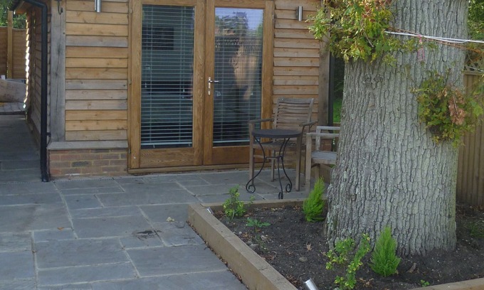 Haslemere Apartamento | Self Contained Small Barn Unit in AONB