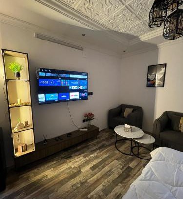 Al Kura Apartamento | Self-entry studio