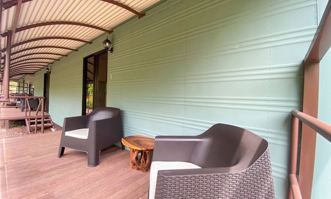 Río Cuarto Apartamento | "Loft" en Río Cuarto centro- lagos, rodeado de montañas con exuberante fauna.