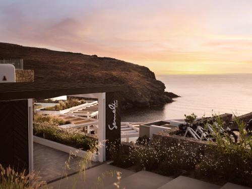 Xilokeratidi Hotel | Semeli Coast Mykonos Curio Collection by Hilton