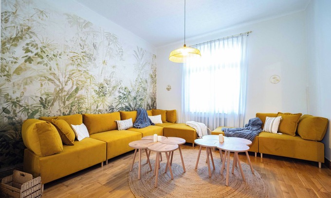 Municipio de Bimenes Casa | Casa pareada de construcción belga, con amplio jardín y en un lugar tranquilo