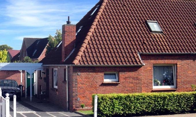 Norden Casa | Semi-detached lightship, North