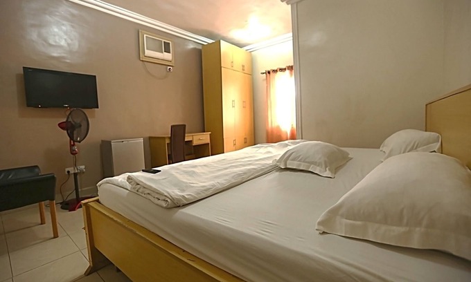 Ikotun Cabina | Semper Diamond Lodge