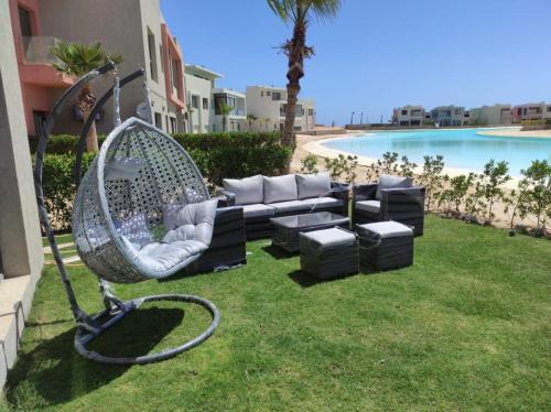 El Alamein Chalet De Esquí | Senior Ground Chalet Located on the Crystal Lagoon - Plage Sidi Abd El Rahman