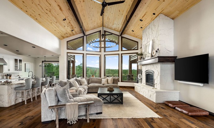 Sierra Pines Cabina | SENSATIONAL LUXURY LODGE IN THE COOL PINES OF THE WHITE MOUNTAINS OF AZ