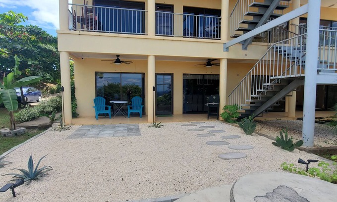 Coco Condominio | Sensational sunsets, quiet, pet and kid friendly. Near the beach