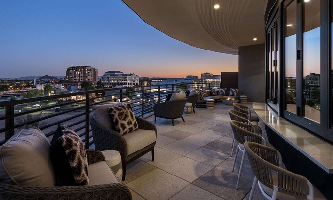 South Scottsdale Apartamento | Sentral Old Town