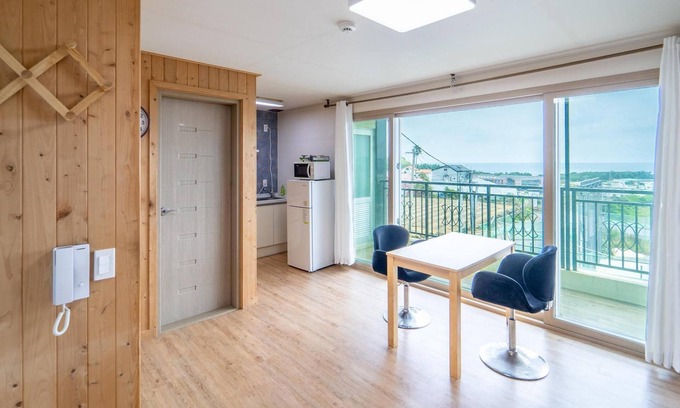 Andeok Casa | Seogwipo Geora Pension