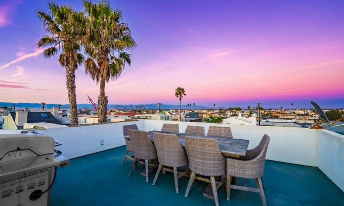Silver Strand Casa | 20% Off Sept 1-5, Rooftop Deck View Steps To Sand