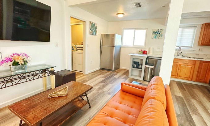 Woodlake Apartamento | Sequoia Cozy Nest in fabulous Woodlake with WiFi, AC