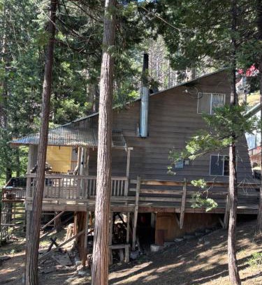 Posey Casa | Sequoia National Forest CabinK