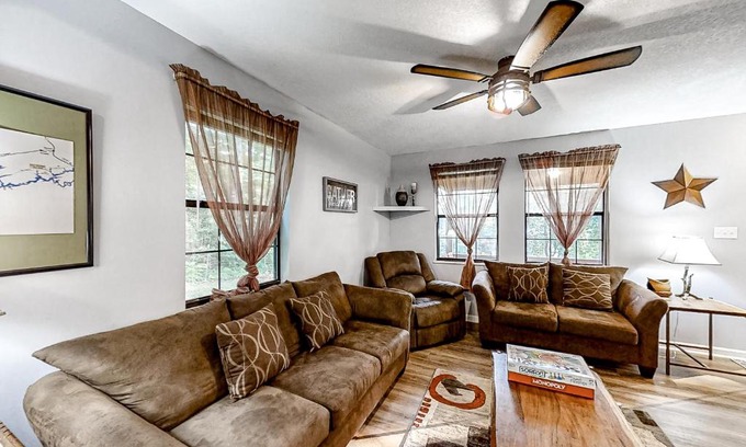 Andersonville Casa | Sequoyah Hideaway