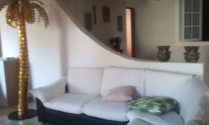 Porto Salvo Apartamento | Villa serafín a 200 metros del mar - apartamento en primera planta