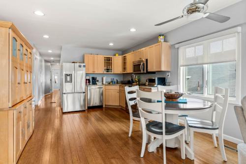 Salisbury Apartamento | Serendipity Beach Retreat Nautical Retreat