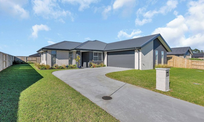 One Tree Point Casa | Serendipity - One Tree Point Holiday Home