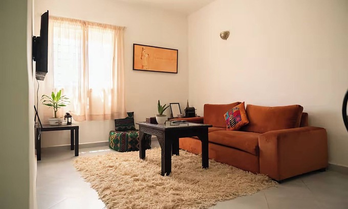 Casablanca Apartamento | Serene 2 bedroom Apt Steps from Parks & Casa Finance