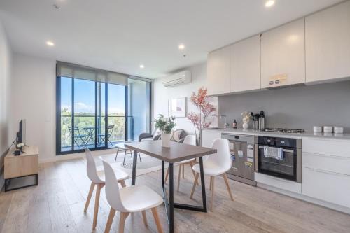 Parkville Apartamento | Serene 2br2ba Apt In Parkville Pool Gym Parkin