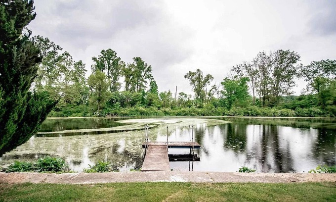 Helmer Casa | Serene 3-Bdrm Lakehouse