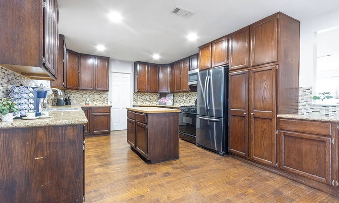 Santa Susana Casa | Serene and cozy 3bedroom/2bath home