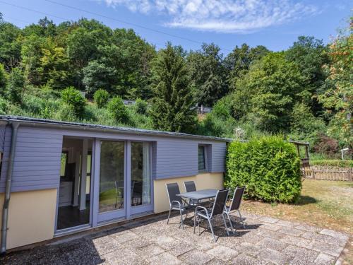 Waxweiler Casa | Serene Bungalow in Waxweiler