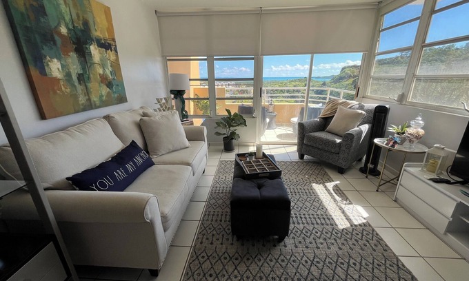 Ceiba Casa | Serene Coastal Getaway with Amazing Ocean View