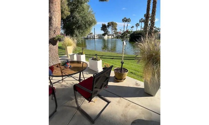 Desert Hot Springs Cabaña | Serene Desert Retreat-Mineral Hot Springs Pools