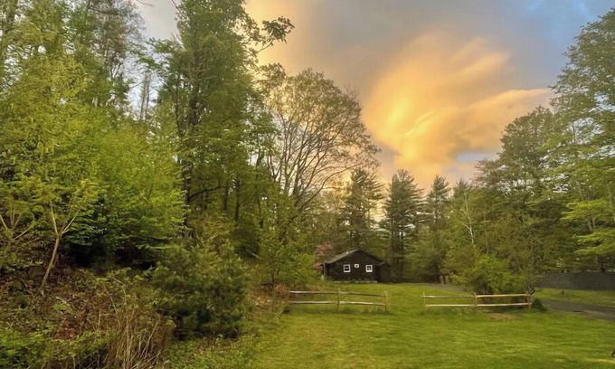 West Saugerties Cabaña | Serene, Eco West Saugerties Retreat