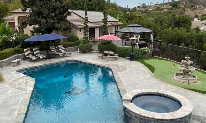 Fallbrook Casa | Serene Guest House on Avocado Grove and Vineyard