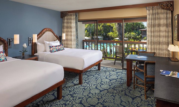 Crown Point Hotel | Serene Hideaway Room w/ Spa Access and Bike Rentals – Ideal for Couples