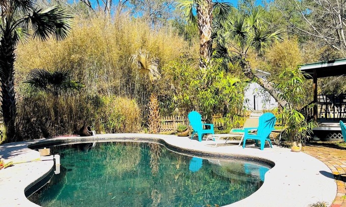 Covington Casa | Serene house in charming Covington