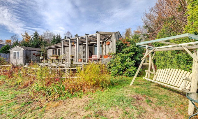 Jonesport Casa | Serene Jonesport Escape: Deck w/ Water Views!
