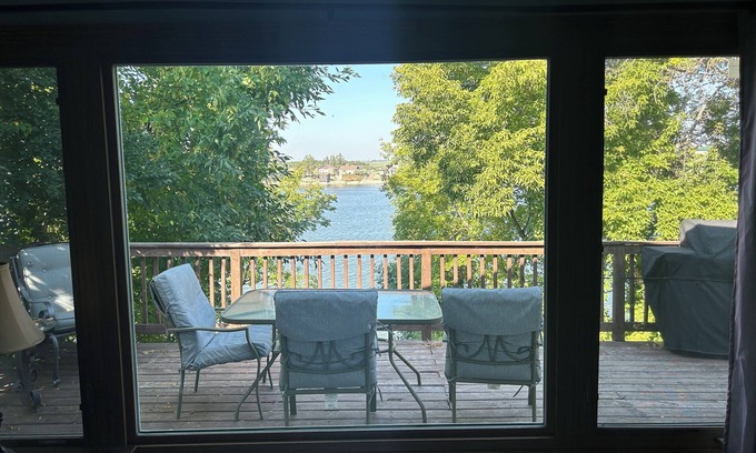 Ward County Casa | Serene Lakefront Escape With Stunning Views & Sunsets - Rice Lake, ND