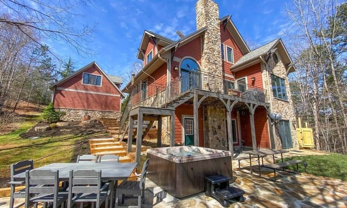 Mill Spring Casa | Serene Lakeside Escape with Hot Tub & Fire Pit