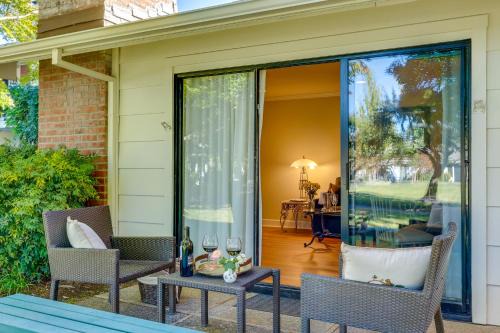 Napa Apartamento | Serene Napa Retreat with Pool Access and Patio!