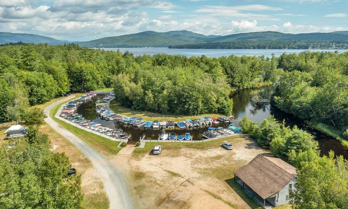 Bristol Casa | Serene Retreat: Bristol NH Condo with Nature's Embrace