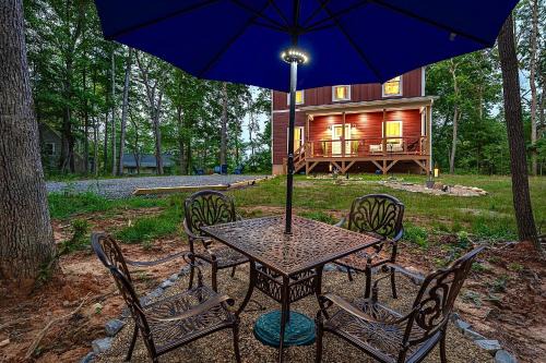 Fairview Casa | Serene retreat minutes from downtown Asheville
