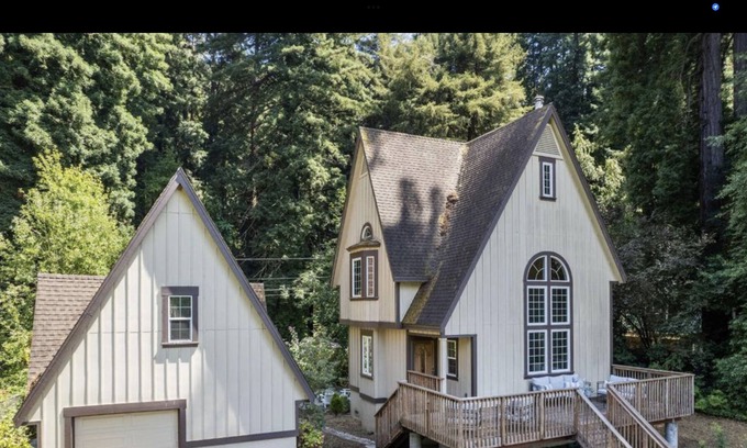 Monte Rio Casa | Serene Riverfront House