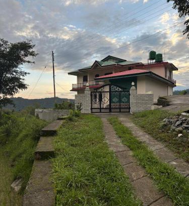 Gunehr Cabina | Serene Stay Baijnath