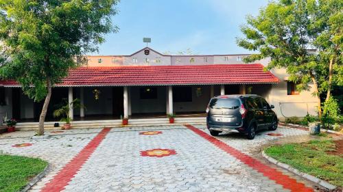 Thanjavur Casa | SERENE Stays - Kjsb farmhouse THANJAVUR