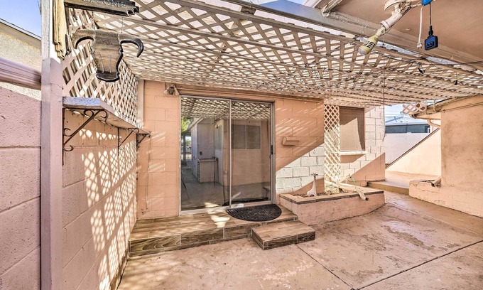 Townsite Apartamento | Serene Studio Near Lake Mead, Hiking & Dining