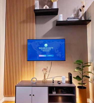 Valenzuela Casa | Serene Suite In Jazz Residences