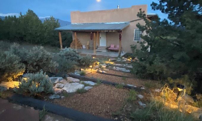 Arroyo Hondo Casa | Serene Taos Ski & Mountain Bike Retreat with Stunning Views — Upper Level