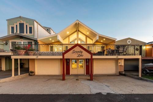 West End Casa | Serenity At The Lake Pool Retreat