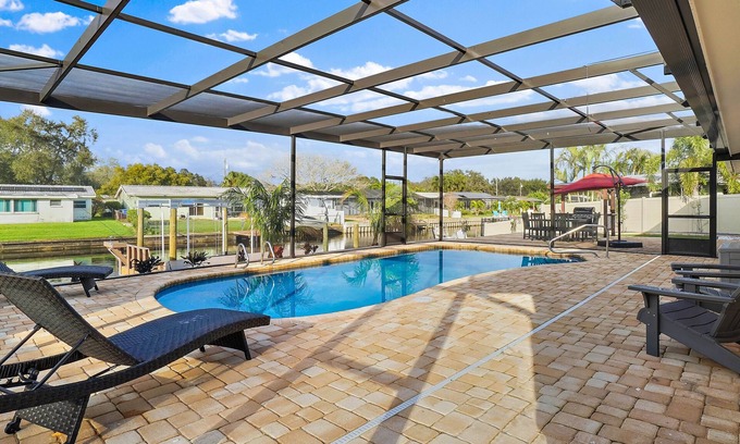 Riviera Bay Casa | Serenity by the Bay Waterfront HEATED POOL is an option. BOAT LIFT WITH KAYAK