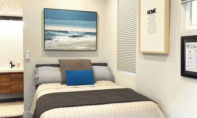 Chula Vista Apartamento | Serenity by the Lake. Beautiful neighborhood I short walk to lake and trails