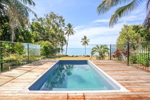 East Trinity Villa | Serenity by the Sea