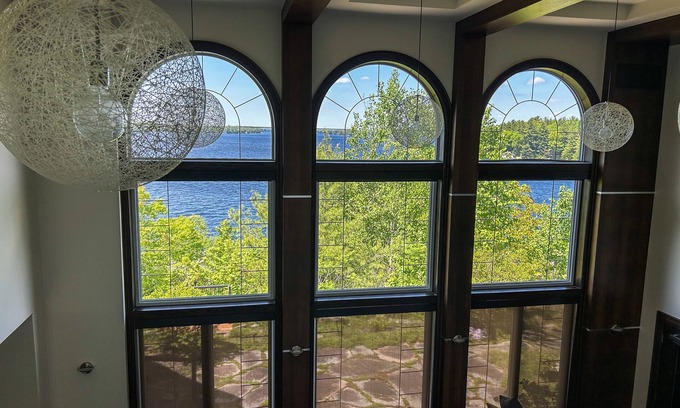 Muskoka Lakes Cabaña | Serenity Central North on beautiful Lake Muskoka.