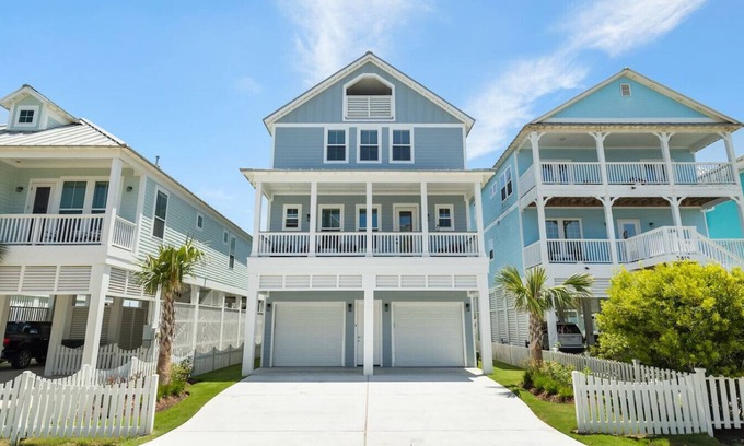 Beachside Village Casa | Serenity Cove - Lux 4bd House w/ Beach Access