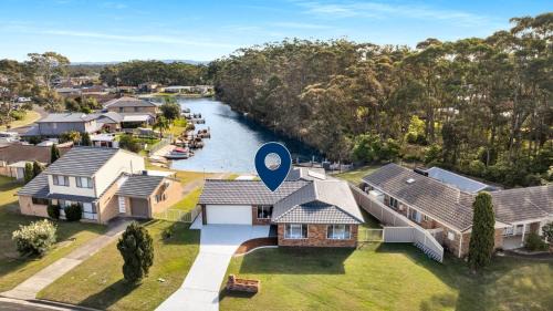 Sussex Inlet Casa | Serenity Escape - Belle Escapes Jervis Bay