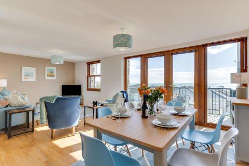 Praa Sands Apartamento | Serenity